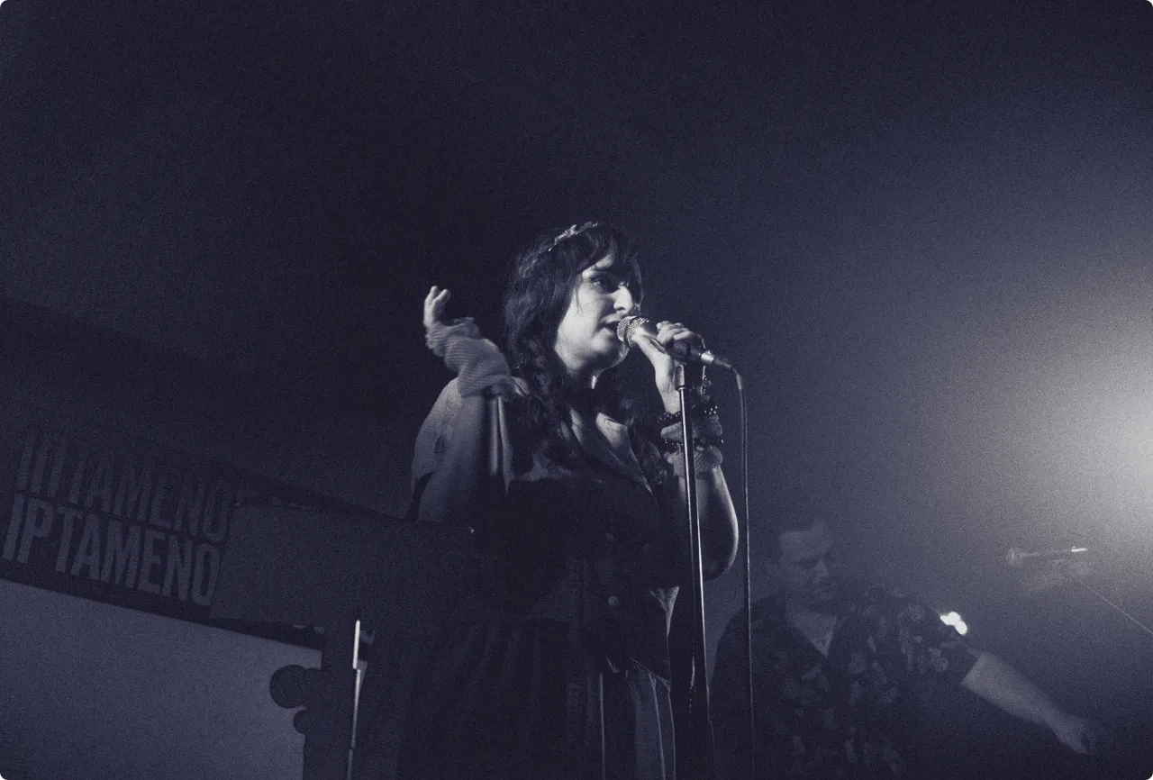 Dina Summer on the mic at Urban Spree, Berlin